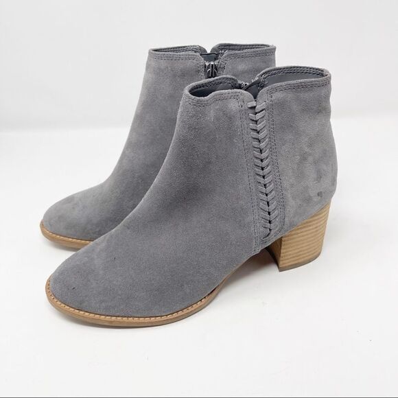 Blondo Grey Suede Block Stacked Ankle Booties 11 - Picture 8 of 12